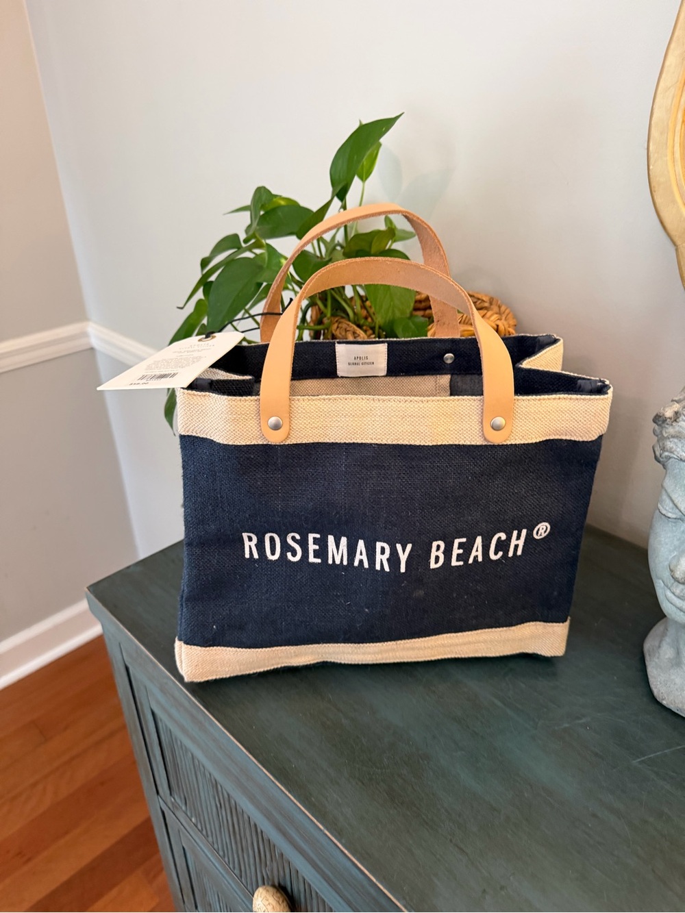 Apolis Petite Rosemary Beach market tote bag, durable jute material. NWT